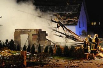 Ursache für Explosion in Ehrenfriedersdorf unklar - Die Ursache der Explosion eines Wohnhauses in Ehrenfriedersdorf ist nach wie vor ungeklärt.