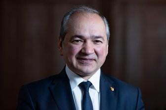Ursu gewinnt OB-Duell gegen AfD-Herausforderer Wippel - Octavian Ursu (CDU) bleibt Oberbürgermeister von Görlitz. (Archivbild)