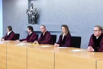 Urteil: Bewertungsportal muss Daten einer Ärztin löschen - Der sechste Zivilsenat beim Bundesgerichtshof verkündet das Urteil zur Klage der Ärztin.
