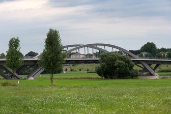 Urteil: Dresdner Waldschlößchenbrücke bleibt stehen -