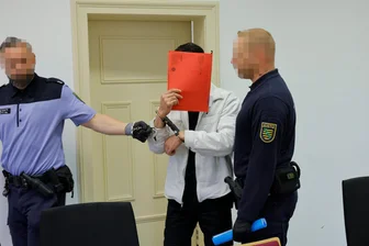 Urteil im Chemnitzer Prozess um Tötungsverbrechen am Marx-Kopf: „Sie haben vorsätzlich gehandelt“ - Im Prozess wegen eines Tötungsverbrechens wurde jetzt das Urteil gesprochen.