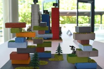 Utopien, die keine mehr sind - Manuel Görners Entwurf einer Stadtutopie gehört zu den ausgezeichneten Exponaten des "Neues Bauhaus"-Wettbewerbs. 