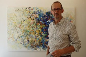 Uwe Kowski: Kunst-Schau in Zwickau spielt mit Wahrnehmung - Eins von Uwe Kowskis Bildern, die zurzeit in Zwickau zu sehen sind, heißt "Idee (eine Gesellschaft)". Der Leipziger hat seine Werke bereits unter anderem in Deutschland, Österreich, der Schweiz, Frankreich, Spanien, China und den USA ausgestellt. 