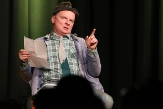 Uwe Steimle kommt ins Erzgebirge - Uwe Steimle gastiert am Dienstagabend gemeinsam mit Helmut Schleich in der Annaberger Festhalle