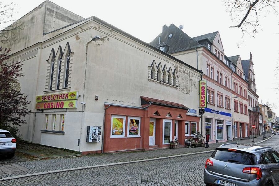 Vandalen wüten im ehemaligen Glauchauer Kino - Im ehemaligen Kino in Glauchau wüteten Vandalen. 