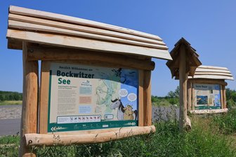 Vandalismus am Bockwitzer See – Lehrpfad schwer beschädigt - Informationstafeln am Naturlehrpfad Bockwitzer See sind durch Vandalismus beschädigt worden. (Archvibild)