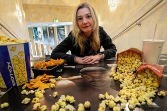Vandalismus-Gefahr: Kinos streichen Film - Popcorn - quer durch den Kinosaal geworfen. Nicht nur deshalb haben Bärbel Winter und das Team vom Plauener Kino Capitol entschieden, den Streifen "Creed III" aus dem Programm zu nehmen.