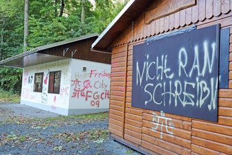 Vandalismus im Zuger Haldenpark -