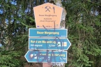 Vandalismus: Täter werden nur selten gefasst - Zwischen Lauta und Lauterbach wurden im Vorjahr Wegweiser beschmiert.