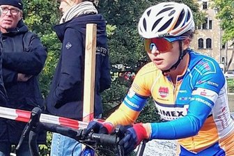 Venusberger starten erfolgreich in Cross-Saison - Marie Weidauer beim Absolvieren der Sandpassage. 