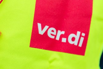 Verdi und DRK sichern faire Gehälter im Rettungsdienst der Region Döbeln-Hainichen - Verdi und das DRK haben sich auf einen neuen Tarifvertrag für den Rettungsdienst der Region Döbeln-Hainichen verständigt