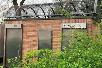 Verdreckte Toiletten: So will die Motorradstadt Zschopau das Problem lösen - Das Problemhaus am Anlagenpark.