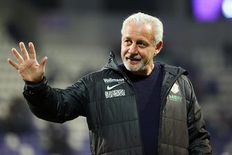 Verein bestätigt: FC Erzgebirge Aue und Trainer Dotchev gehen ab Sommer getrennte Wege - Cheftrainer Pavel Dotchev muss den FC Erzgebirge Aue zum Saisonende verlassen.