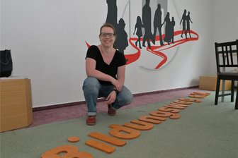 Verein Lößnitzer Bildungsweg bezieht Räume in der Oesfeldstraße - Katja Scheller-Hilbert, Vorsitzende des Lößnitzer Bildungsweges in den neuen Räumlichkeiten.