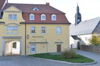 Verflixt gut: Weißenborn zählt zu den Top-Gemeinden in Sachsen - Das Rathaus von Weißenborn. Bürgermeister Eckert hat Grund zur Freude.