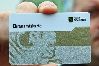 Vergünstigungen: Bad Brambach will das Ehrenamt aufwerten - Die Ehrenamtskarte des Freistaates Sachsen soll dieses Jahr erstmals in Bad Brambach verliehen werden.