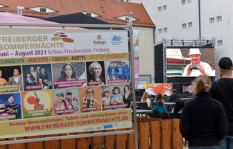 Verhaltener Start in die Freiberger Sommernächte - "Go Trabi go" zum Auftakt: Die Sommernächte 2021 im Schlosshof sind eröffnet.