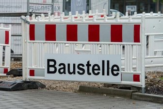 Verkehrsbehinderungen rund um den Falkeplatz -