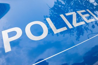 Verkehrsunfall in Plauen: Polizei ermittelt gegen Polizeibeamten - Am Donnerstagnachmittag kam es zu einem Verkehrsunfall in Plauen.