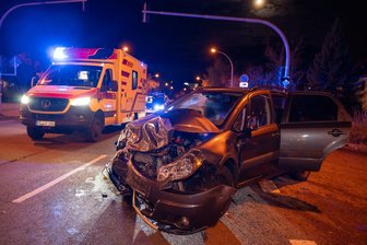 Verkehrsunfall in Waldheim: 87-Jähriger schwer verletzt - In Waldheim ereignete sich am Donnerstag gegen 20.40 Uhr ein schwerer Verkehrsunfall.