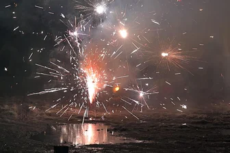 Verletzter 13-Jähriger in der Silvesternacht: Chemnitzer Polizei vernimmt Zeugen - Was genau auf dem Parkplatz passierte, ist noch unklar.
