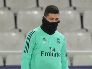 Verletzter Jovic feiert und verstößt gegen Corona-Regeln -  
          Hat sich erneut nich an Corona-Regeln gehalten: Luka Jovic.