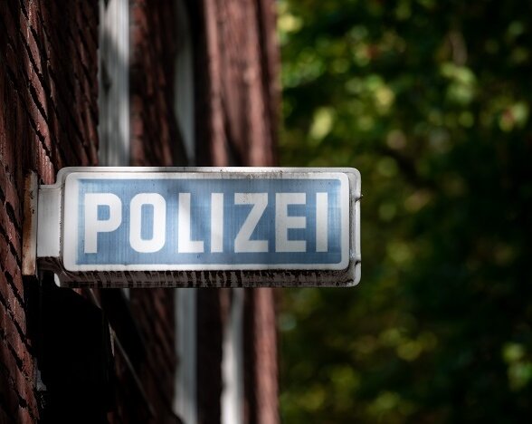 Vermisste 14-Jährige aus Chemnitz ist wieder da - Eine seit Donnerstagabend vermisste 14-Jährige aus Chemnitz ist wieder da.