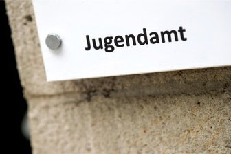 Vermisste Minderjährige: Was das Jugendamt dann tut - Das Jugendamt hat sich in einen Fall eingeschaltet, nachdem ein verschwundenes Mädchen in Plauen wieder aufgefunden wurde.