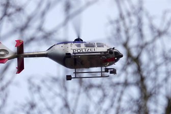 Vermisste Seniorin in Zwönitz gefunden - Eine Vermisste ist am Dienstag in Zwönitz auch mit einem Polizeihubschrauber gesucht worden.