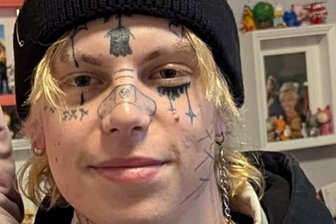 Vermisstensuche bei „Kripo live“: Burgstädterin bangt um ihren Sohn - Mit diesem Foto sucht die Polizei in Brandenburg nach Ian Gabor G..