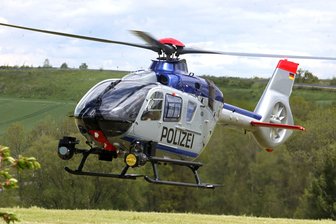Unter anderem ein Polizeihubschrauber kommt bei der Sucht zum Einsatz.
