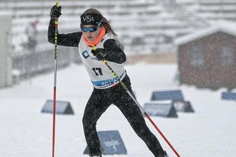 Versöhnlicher Saisonabschluss - Esther Leistner vom VSC Klingenthal gewann die Sachsenpokalwertung der U-11-Mädchen.