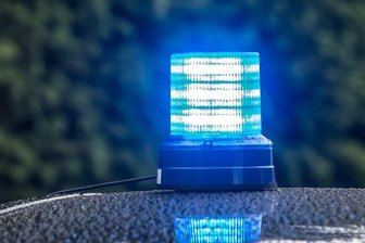Verstoß gegen Schutzverordnung - Polizei löst Treffen auf -