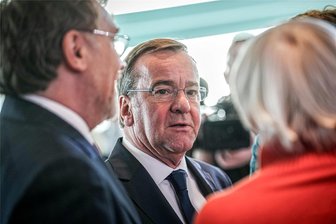 Verteidigungsminister Boris Pistorius (SPD): „Europa muss mehr tun für die eigene Sicherheit“ - Boris Pistorius (SPD), Bundesminister der Verteidigung, bei einer Sitzung des Bundeskabinetts im Bundeskanzleramt im Januar 2024.
