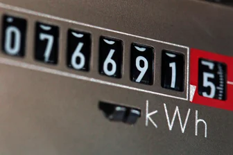 Verunsicherte Stromkunden: Chemnitzer Versorger Eins und Envia-M äußern sich zu Folgen der Dunkelflaute - Viele Haushalte in Chemnitz und Umgebung beziehen ihren Strom von Envia-M und Eins Energie für Sachsen.