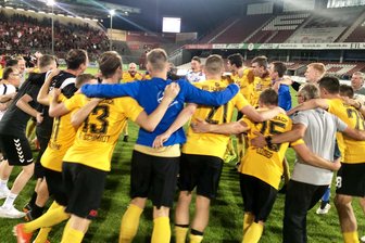 VfB Auerbach gewinnt gegen FC Energie Cottbus -