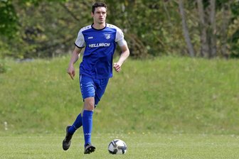 VfB Empor Glauchau: Abwehrchef spricht über Ernüchterung und Erleichterung - Der 1,90 Meter große Marcin Sieber ist mit seiner Ruhe am Ball, seiner Übersicht und seiner Kopfballstärke ein wichtiger Faktor im Spiel des VfB Empor Glauchau.