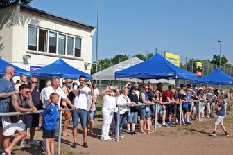 VfB Empor in Fußball-Oberliga und HC in Handball-Regionalliga: Können zwei Top-Clubs in Glauchau bestehen? - Im Sportpark in Glauchau gibt es künftig Oberliga-Fußball. Der VfB Empor erwartet auch Gegner aus Sachsen-Anhalt und Thüringen.
