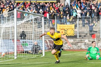 VFC Plauen erntet jede Menge Zuspruch - Johan Martynets sagte nach seinem Tor zum 1:0: „Das war die schönste Bude meines Lebens!“