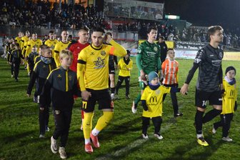 VFC Plauen gegen VfB Auerbach: Warum hinter dem neuen Termin fürs Vogtlandderby ein Fragezeichen steht - In der Hinrunde hatten sich der VfB Auerbach und der VFC Plauen vor fast 2000 Zuschauern 2:2 getrennt.