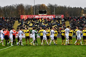 VFC Plauen: Hoffen auf Außenseiterchance gegen Dynamo Dresden - Wenn am Sonntag die SG Dynamo Dresden wie schon in der vergangenen Saison im Vogtlandstadion ihre Visitenkarte abgibt, werden die Ränge wieder voll und die Stimmung gut sein.