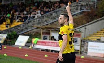 VFC Plauen: Starke erste Halbzeit reicht - Tim Kießling, Torschütze zum 3:0-Endstand, zeigt es an, wohin die Reise für den VFC Plauen in dieser Spielzeit gehen soll.