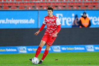 VFC Plauen verstärkt sich mit Mittelfeldspieler vom FSV Zwickau - Philipp Heller trug anderthalb Jahre das Trikot des FSV Zwickau, für den er 24 Spiele in der Regionalliga bestritt.