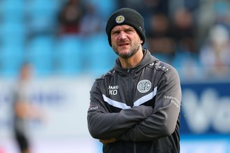 VFC Plauen: Warum der Präsident mit der Niederlage bei der VSG Altglienicke hadert - Die Mannschaft von VFC-Trainer Karsten Oswald ist am Samstag bei der VSG Altglienicke leer ausgegangen. 