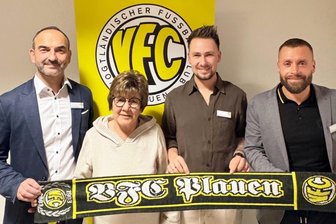 VFC Plauen: Wie sich der Präsident nach der Wiederwahl zum Thema Regionalliga äußert - Lennart Schorch, Petra Dick, Norman Zschach und Thomas Fritzlar (von links nach rechts) bilden für die nächsten drei Jahre den Vorstand des VFC Plauen.
