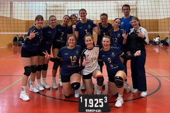 VfL Wildenfels: Frauenmannschaft feiert auf Anhieb ihren ersten Sieg in der Volleyball-Sachsenklasse - Die Volleyballerinnen des VfL Wildenfels freuten sich in Leipzig über ihr gelungenes Debüt in der Sachsenklasse.