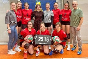 VfL Wildenfels macht Aufstieg perfekt - Die Freude über den Aufstieg in die Bezirksliga ist den Volleyballerinnen des VfL Wildenfels anzusehen. 