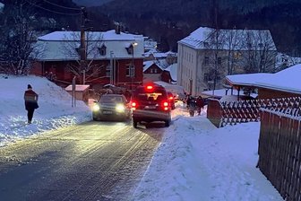 Viel Betrieb auf dem Schulweg in Klingenthal - Eng wird es in den Morgenstunden und nach Schulschluss auf dem Amtsberg. Das Klingenthaler Schulzentrum mit Grund- und Oberschule sowie Gymnasium verfügt nur über eine einzige Zufahrt.