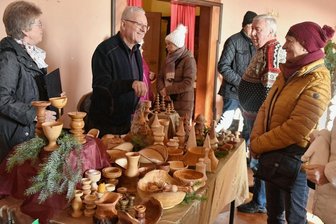 Viel Zuspruch für Kunsthandwerker auf Schloss Schönberg - 