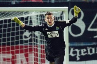 Viele Fragen, wenige Antworten - Torhüter Kevin Kunz bleibt über die Saison hinaus beim Chemnitzer FC.